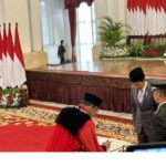 Jokowi Lantik Kepala BNN Untuk Jadi Hakim MK
