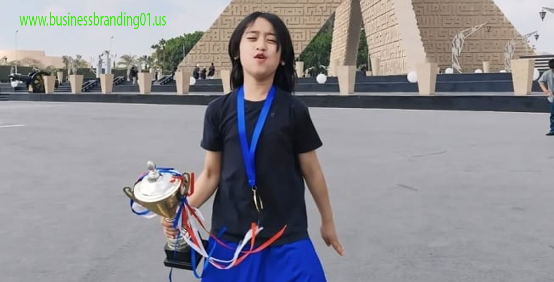 Jago Main Bola