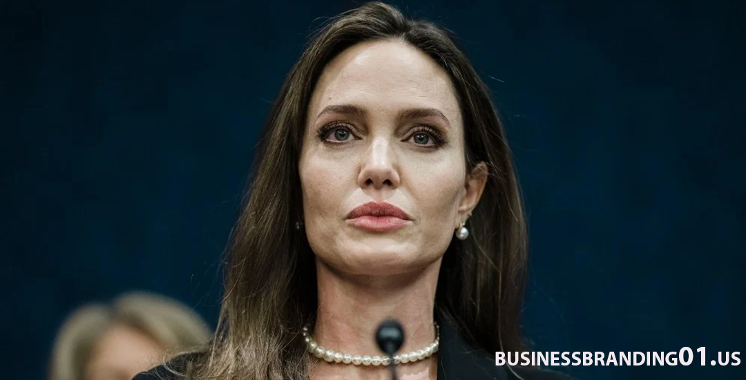 Angelina Jolie Dengan Aktivisme Kemanusiaan
